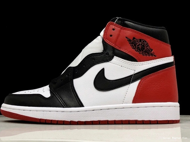 Air Black Jordan Retro 1 Toe 555088-125 0619